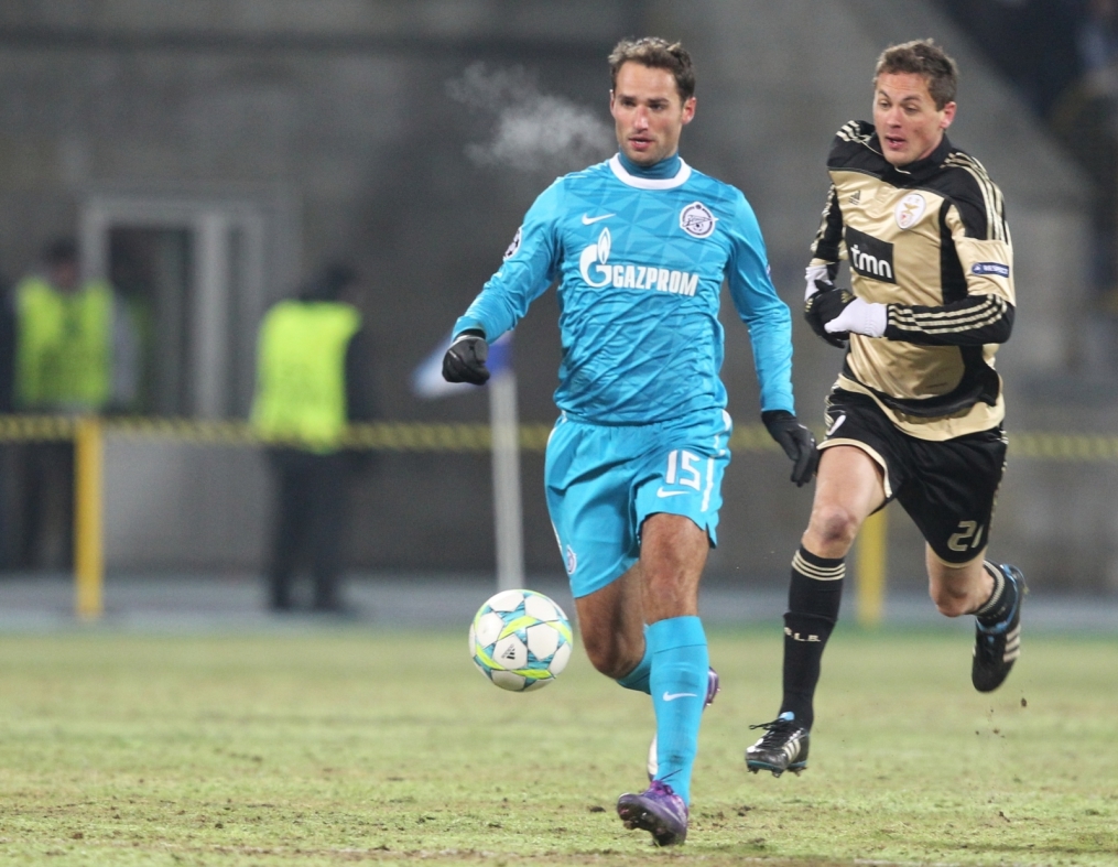 Лиги чемпионов УЕФА 2011/2012, Зенит—Бенфика