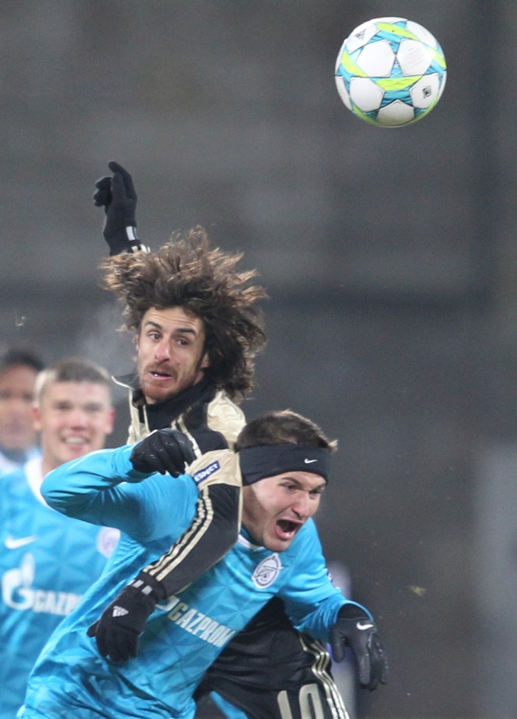 Лиги чемпионов УЕФА 2011/2012, Зенит—Бенфика