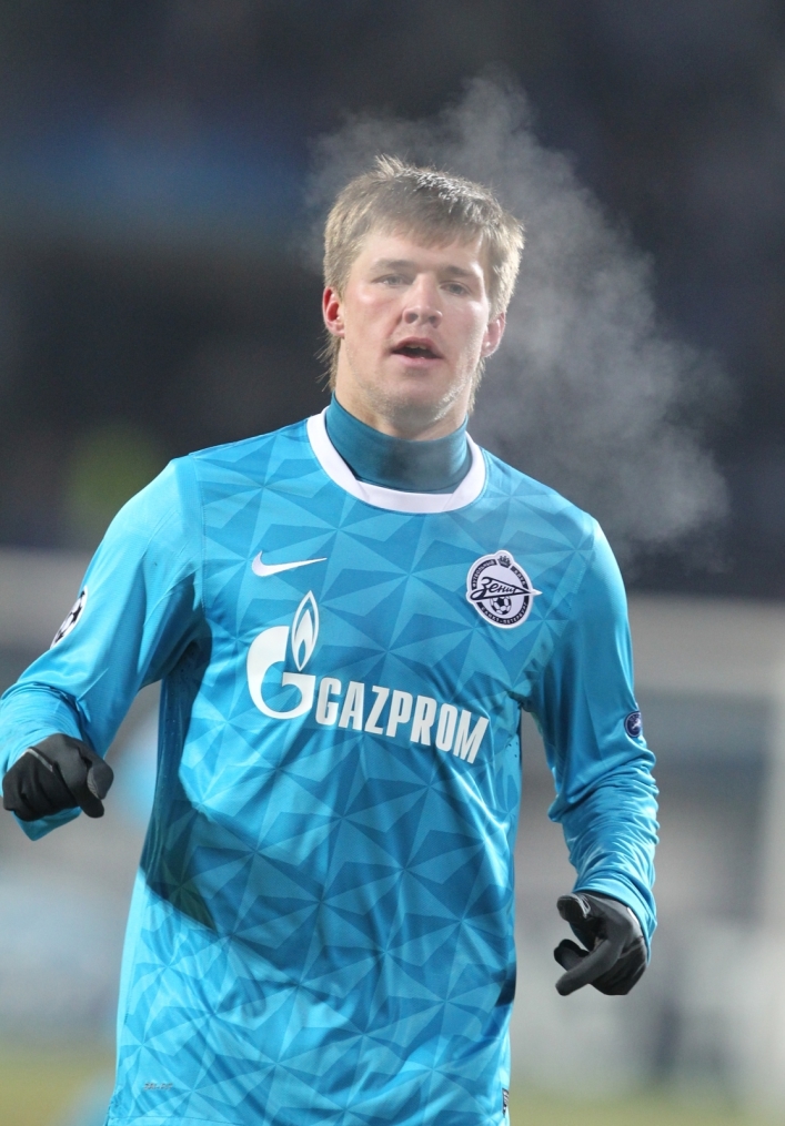 Лиги чемпионов УЕФА 2011/2012, Зенит—Бенфика