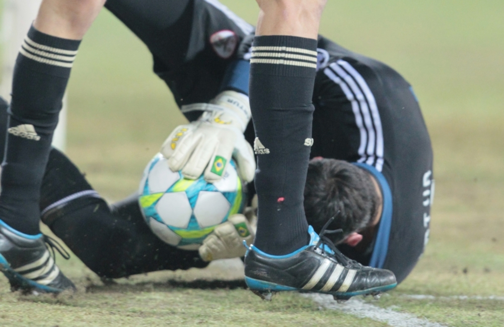 Лиги чемпионов УЕФА 2011/2012, Зенит—Бенфика