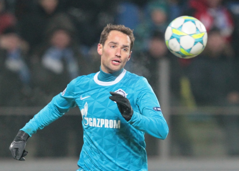 Лиги чемпионов УЕФА 2011/2012, Зенит—Бенфика