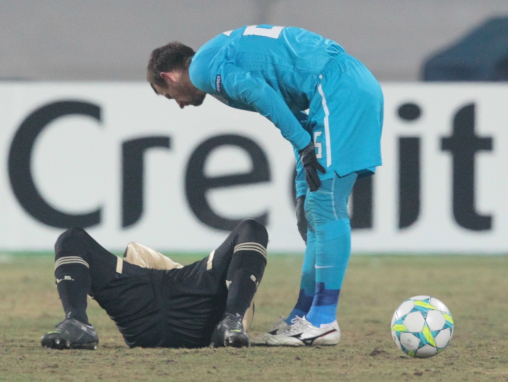 Лиги чемпионов УЕФА 2011/2012, Зенит—Бенфика