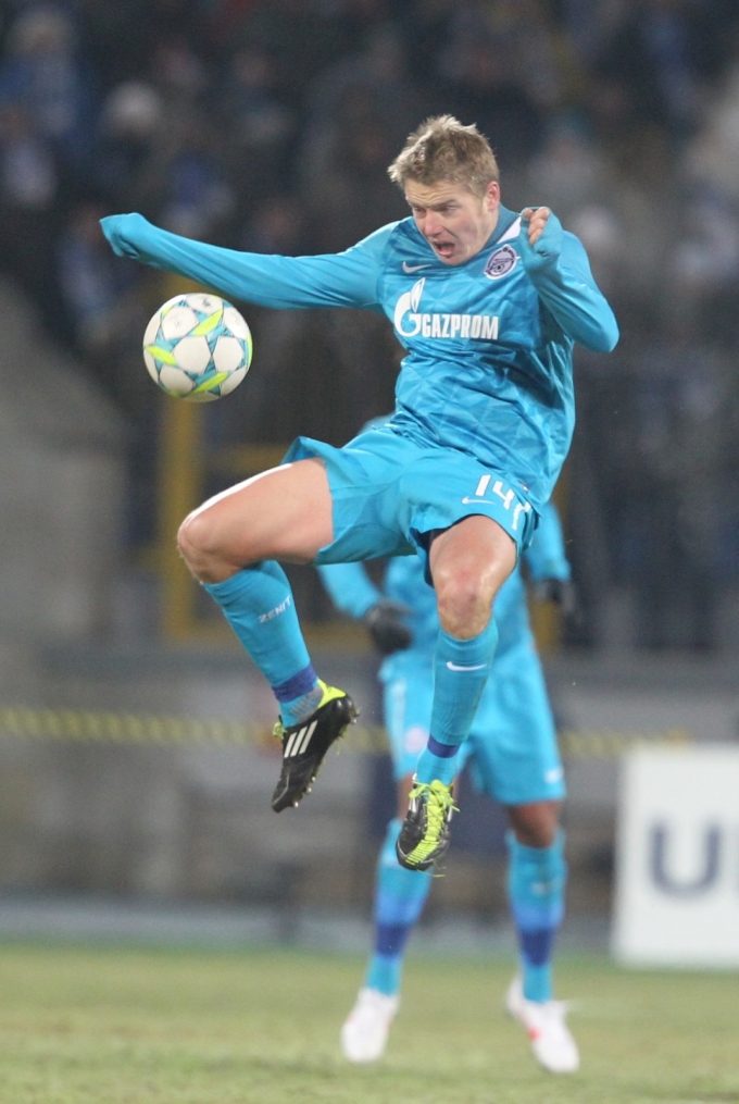 Лиги чемпионов УЕФА 2011/2012, Зенит—Бенфика