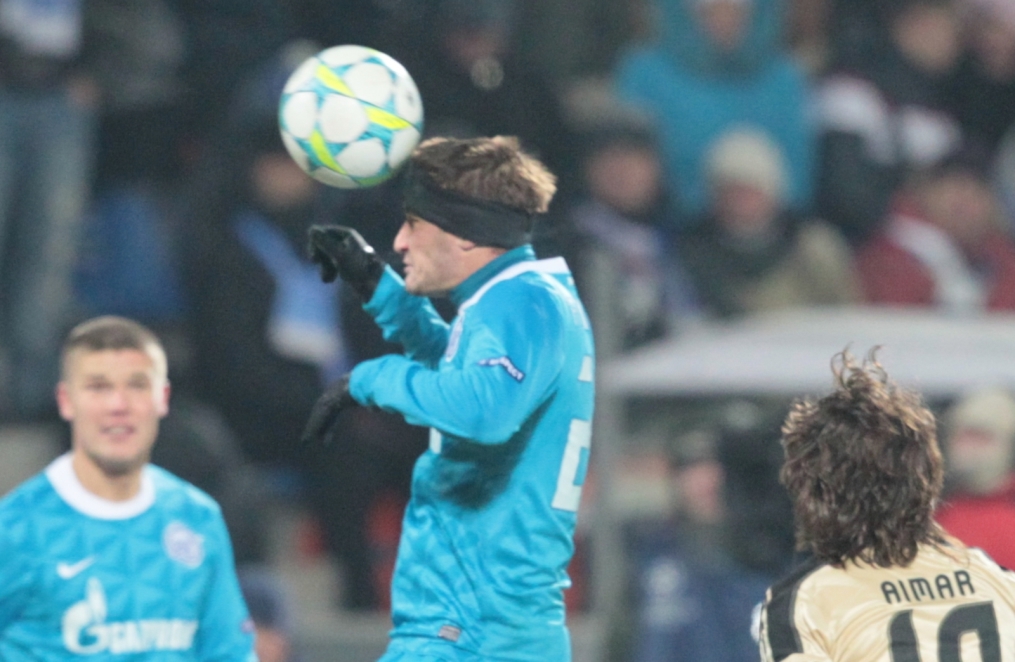 Лиги чемпионов УЕФА 2011/2012, Зенит—Бенфика