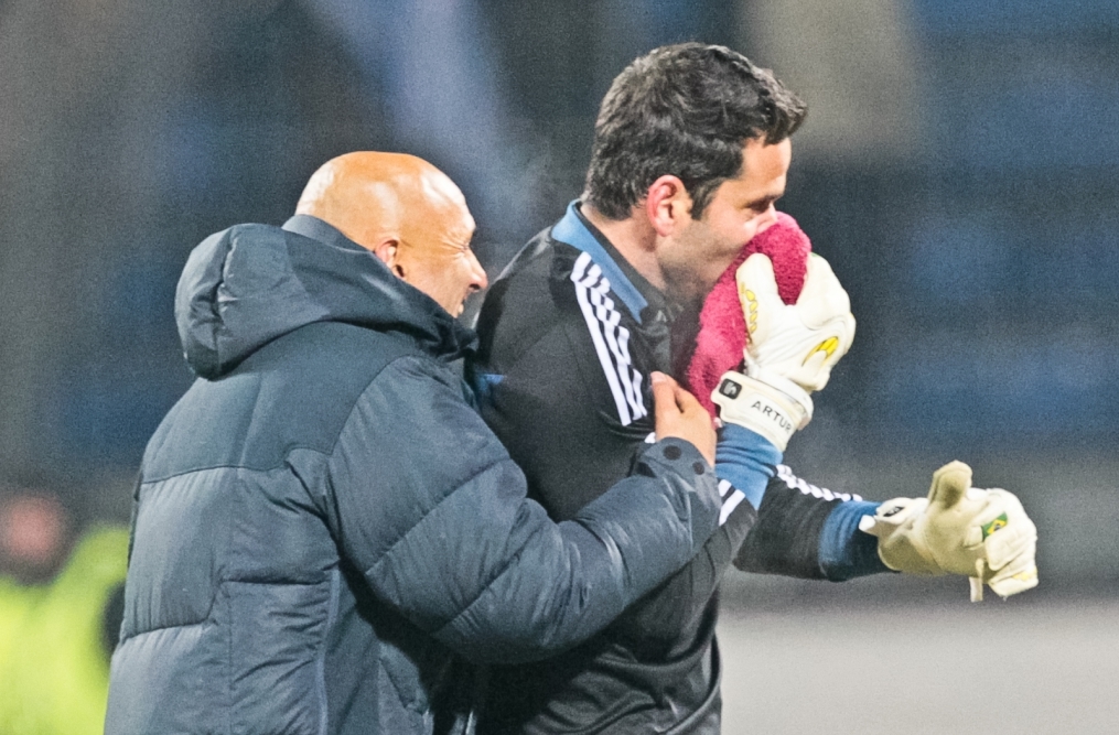 Лиги чемпионов УЕФА 2011/2012, Зенит—Бенфика