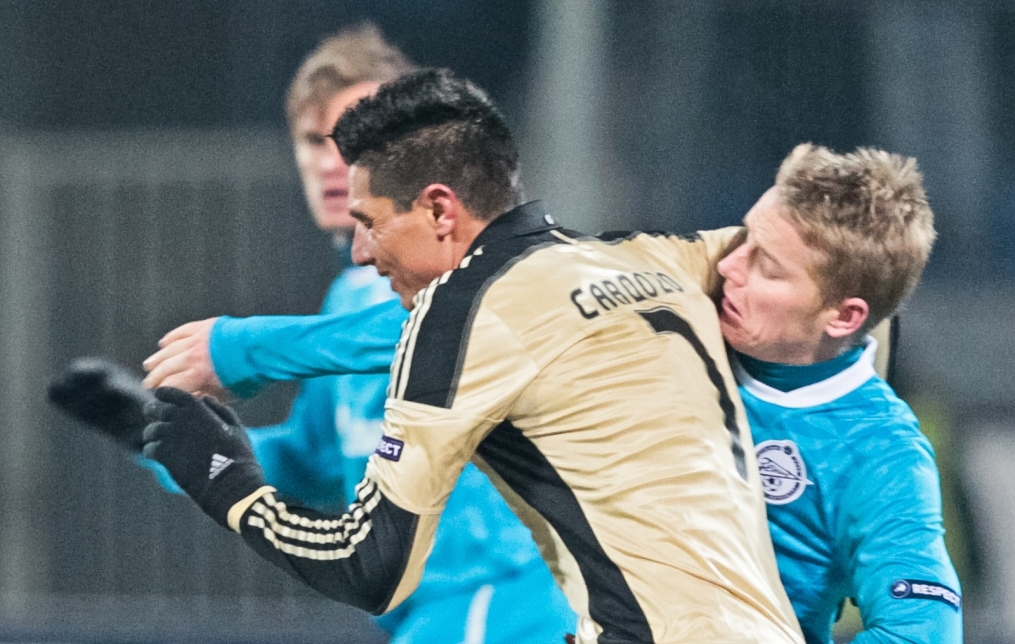 Лиги чемпионов УЕФА 2011/2012, Зенит—Бенфика