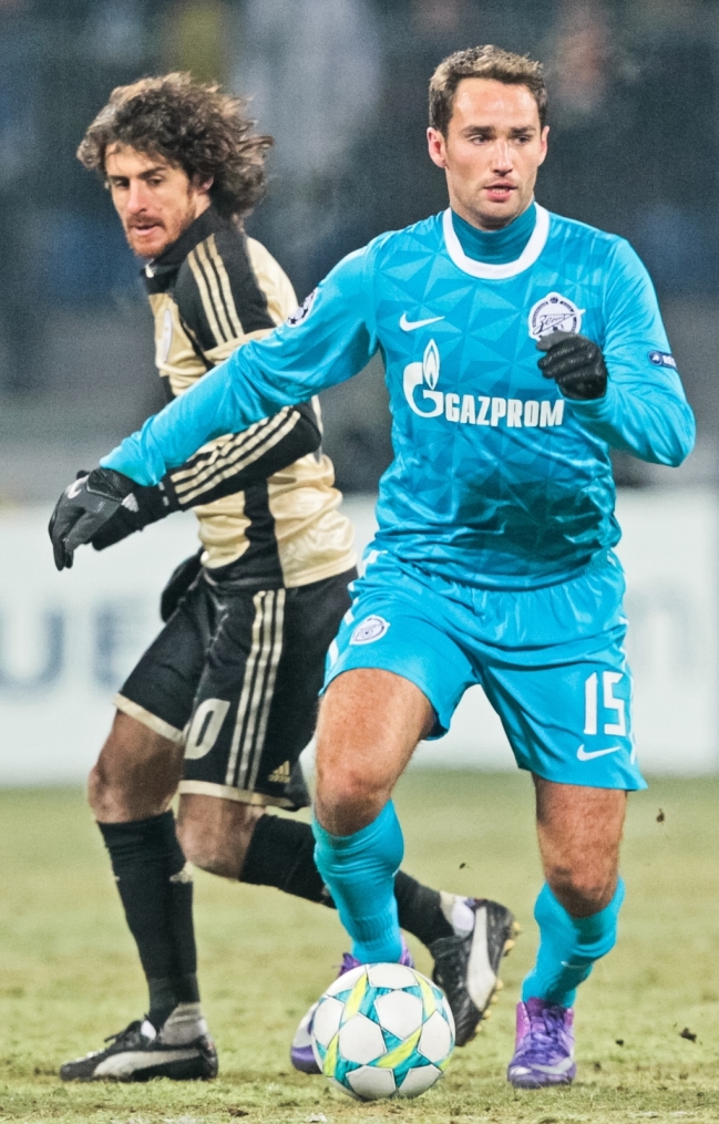 Лиги чемпионов УЕФА 2011/2012, Зенит—Бенфика