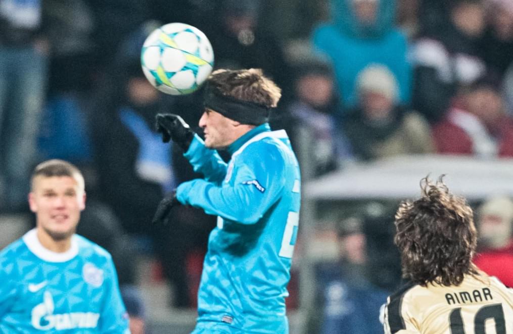 Лиги чемпионов УЕФА 2011/2012, Зенит—Бенфика