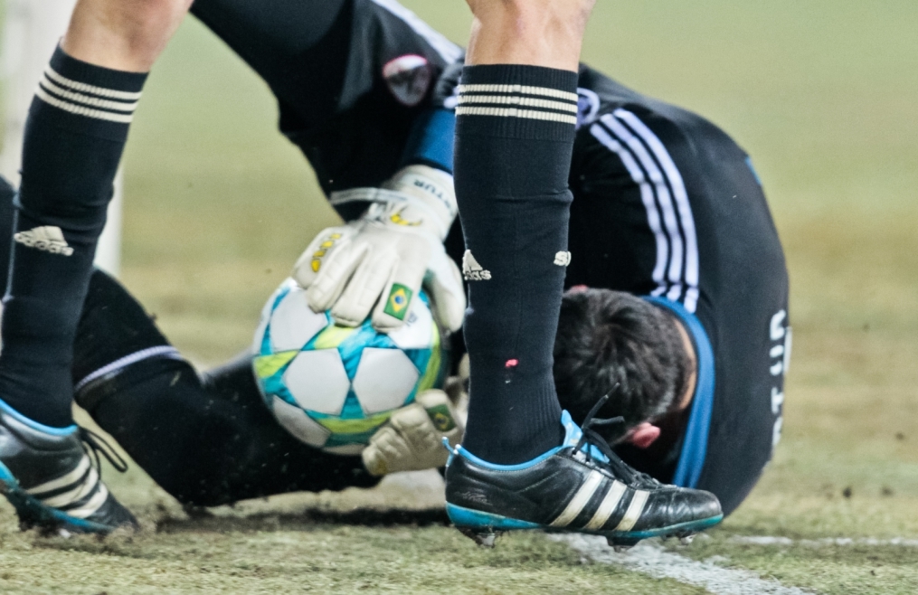 Лиги чемпионов УЕФА 2011/2012, Зенит—Бенфика