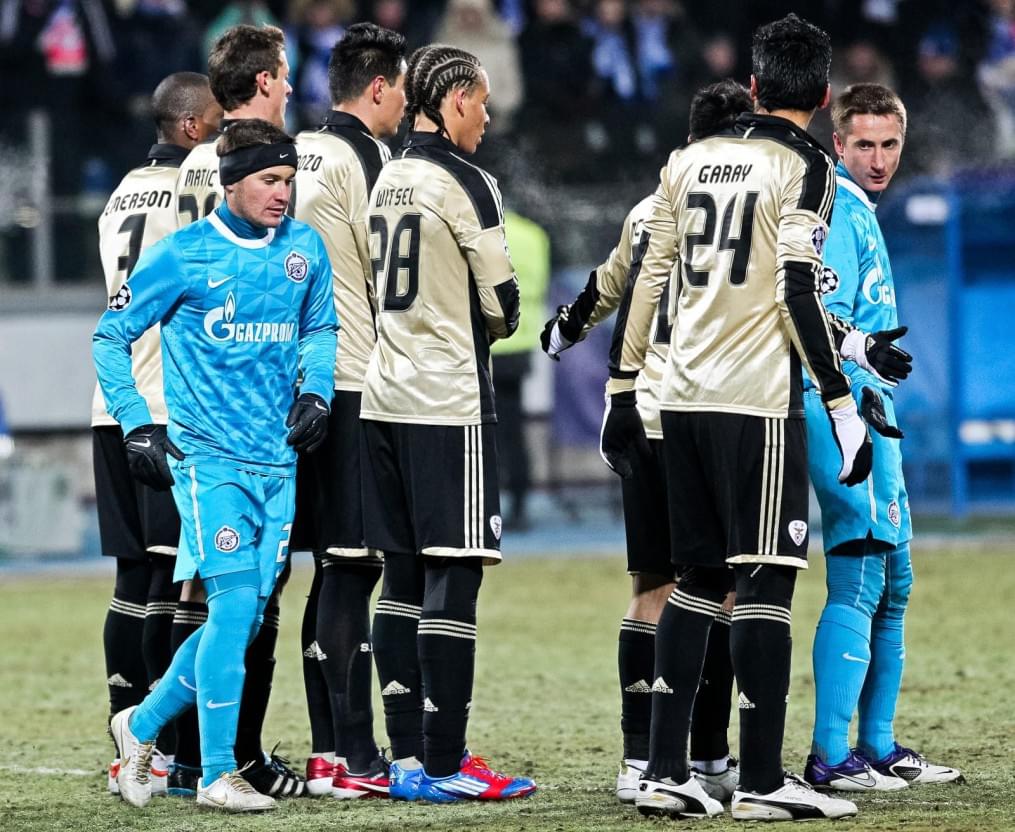 Лиги чемпионов УЕФА 2011/2012, Зенит—Бенфика