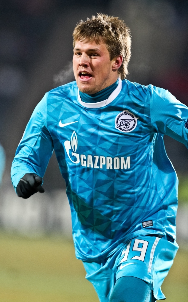 Лиги чемпионов УЕФА 2011/2012, Зенит—Бенфика