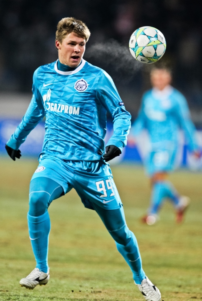 Лиги чемпионов УЕФА 2011/2012, Зенит—Бенфика