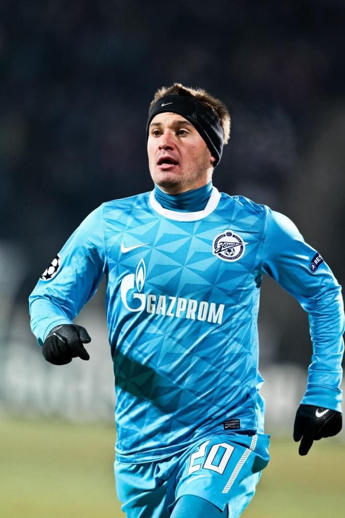 Лиги чемпионов УЕФА 2011/2012, Зенит—Бенфика