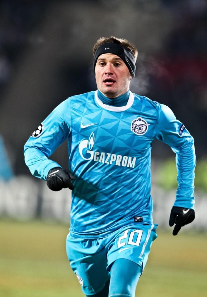 Лиги чемпионов УЕФА 2011/2012, Зенит—Бенфика