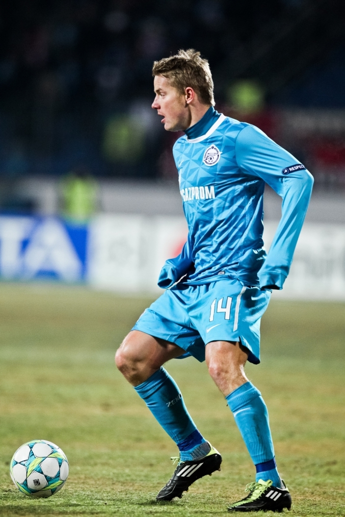 Лиги чемпионов УЕФА 2011/2012, Зенит—Бенфика