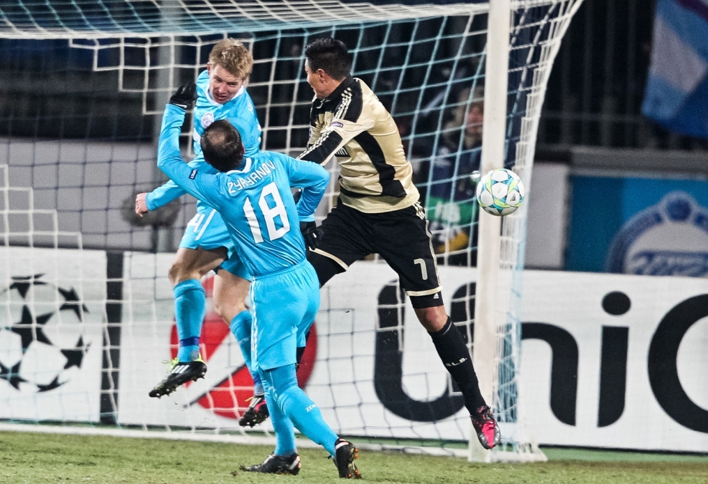 Лиги чемпионов УЕФА 2011/2012, Зенит—Бенфика