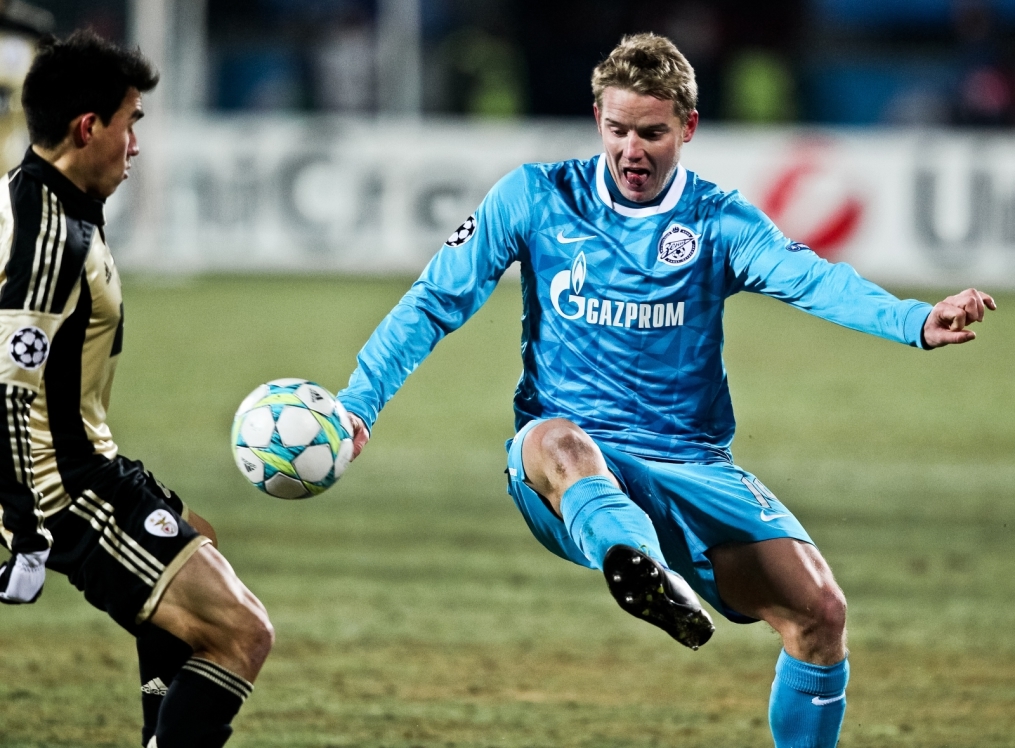 Лиги чемпионов УЕФА 2011/2012, Зенит—Бенфика