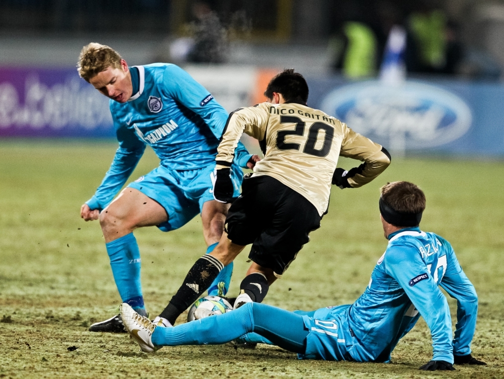 Лиги чемпионов УЕФА 2011/2012, Зенит—Бенфика