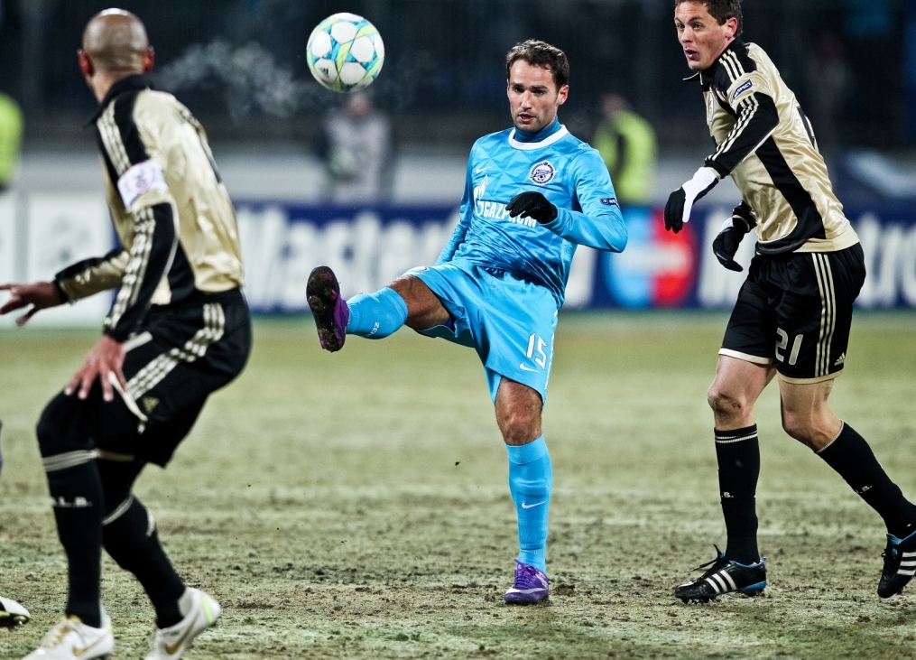 Лиги чемпионов УЕФА 2011/2012, Зенит—Бенфика