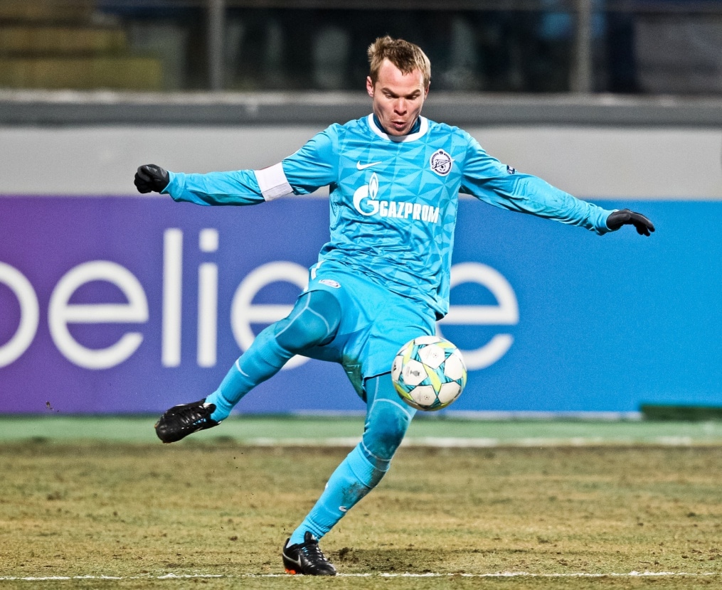 Лиги чемпионов УЕФА 2011/2012, Зенит—Бенфика