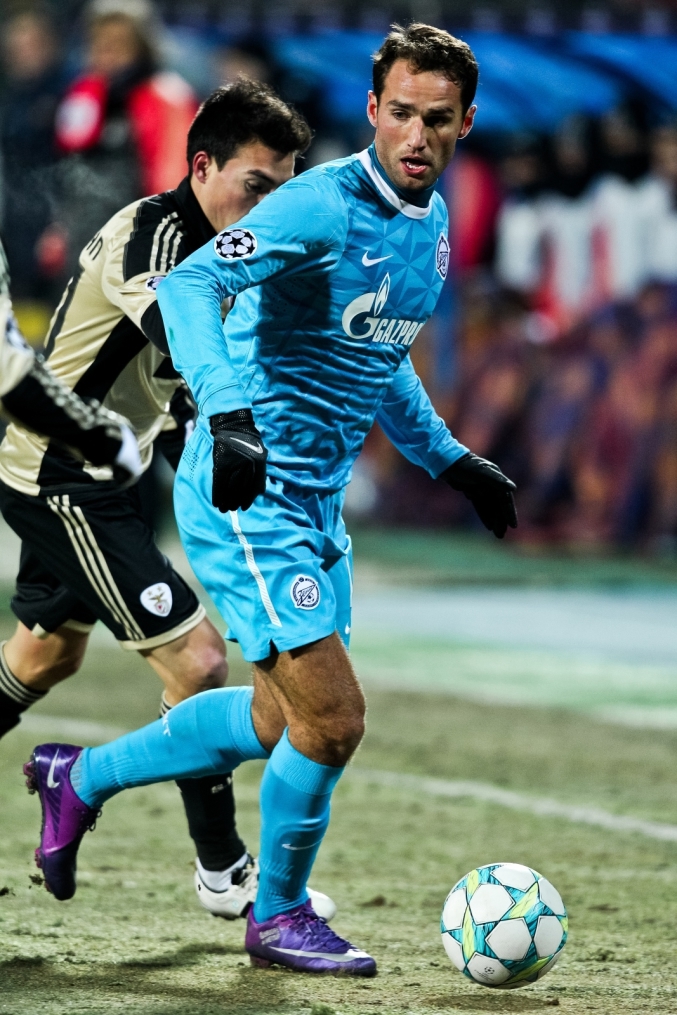 Лиги чемпионов УЕФА 2011/2012, Зенит—Бенфика