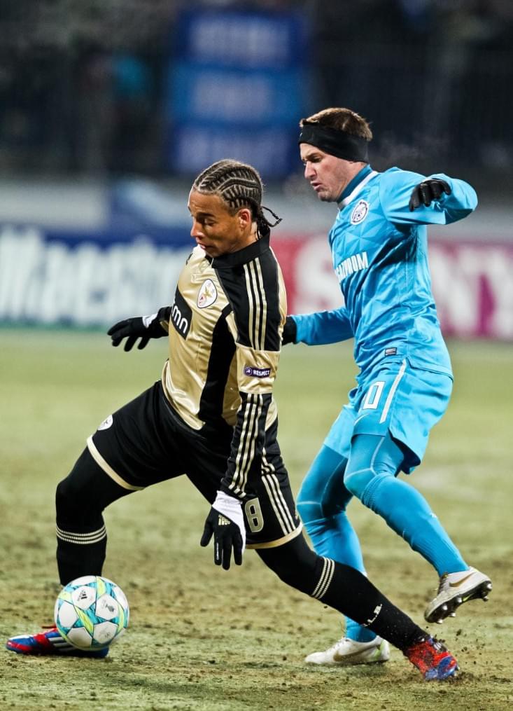 Лиги чемпионов УЕФА 2011/2012, Зенит—Бенфика