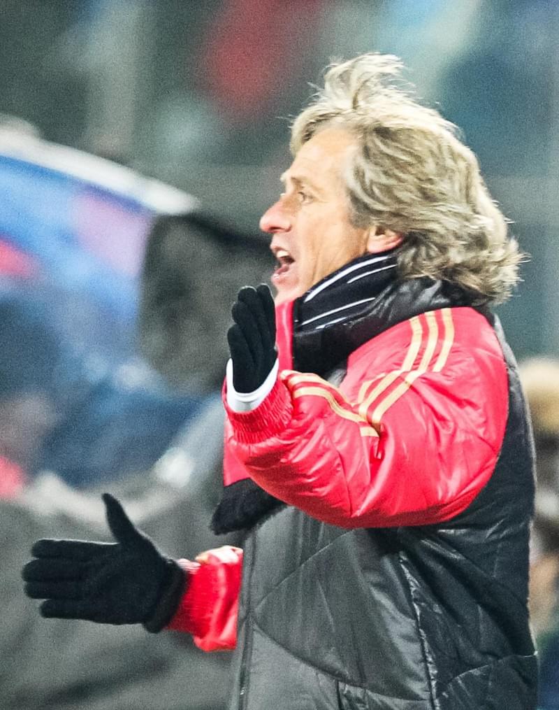 Лиги чемпионов УЕФА 2011/2012, Зенит—Бенфика