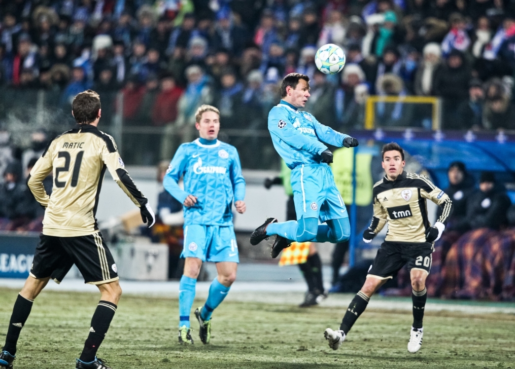 Лиги чемпионов УЕФА 2011/2012, Зенит—Бенфика