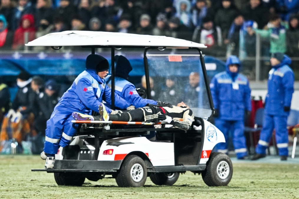 Лиги чемпионов УЕФА 2011/2012, Зенит—Бенфика