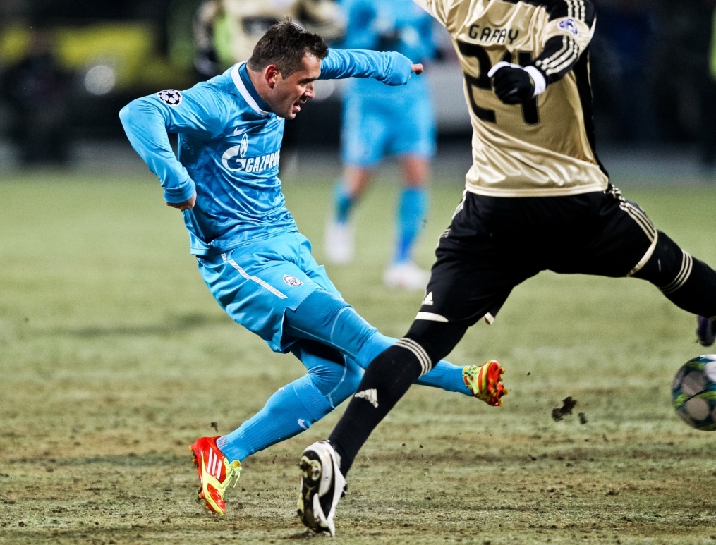 Лиги чемпионов УЕФА 2011/2012, Зенит—Бенфика