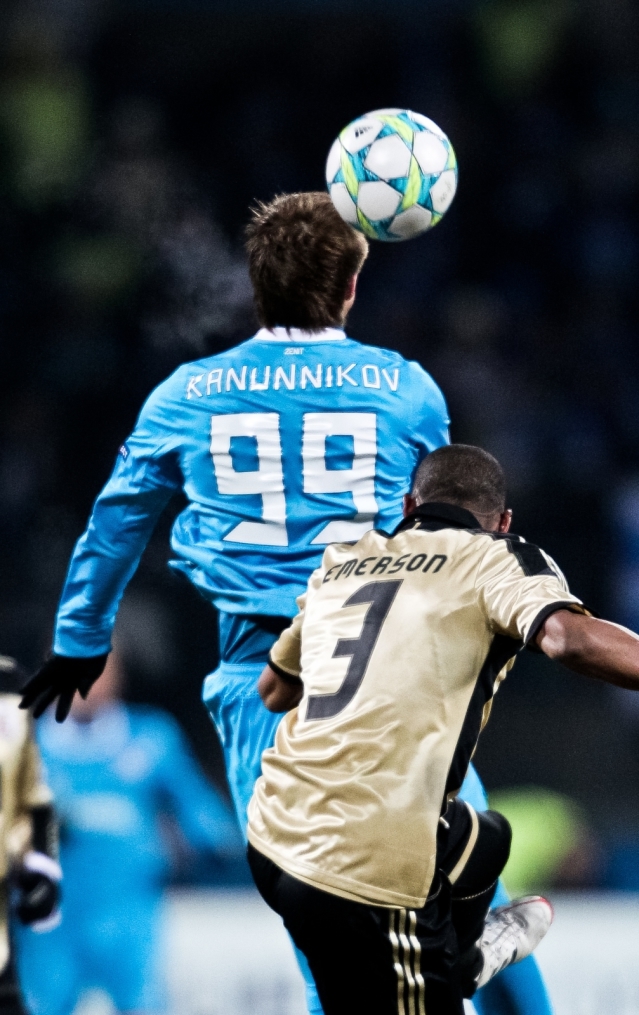 Лиги чемпионов УЕФА 2011/2012, Зенит—Бенфика