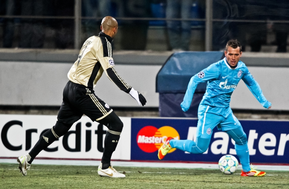 Лиги чемпионов УЕФА 2011/2012, Зенит—Бенфика