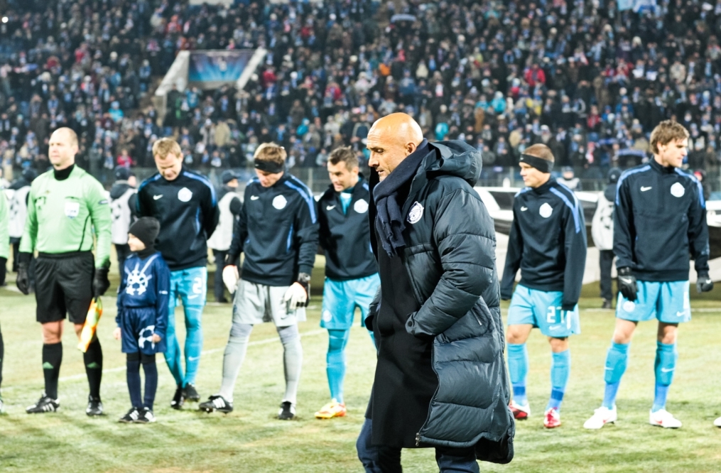 Лиги чемпионов УЕФА 2011/2012, Зенит—Бенфика