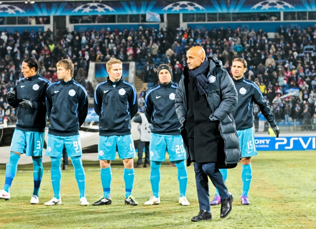 Лиги чемпионов УЕФА 2011/2012, Зенит—Бенфика