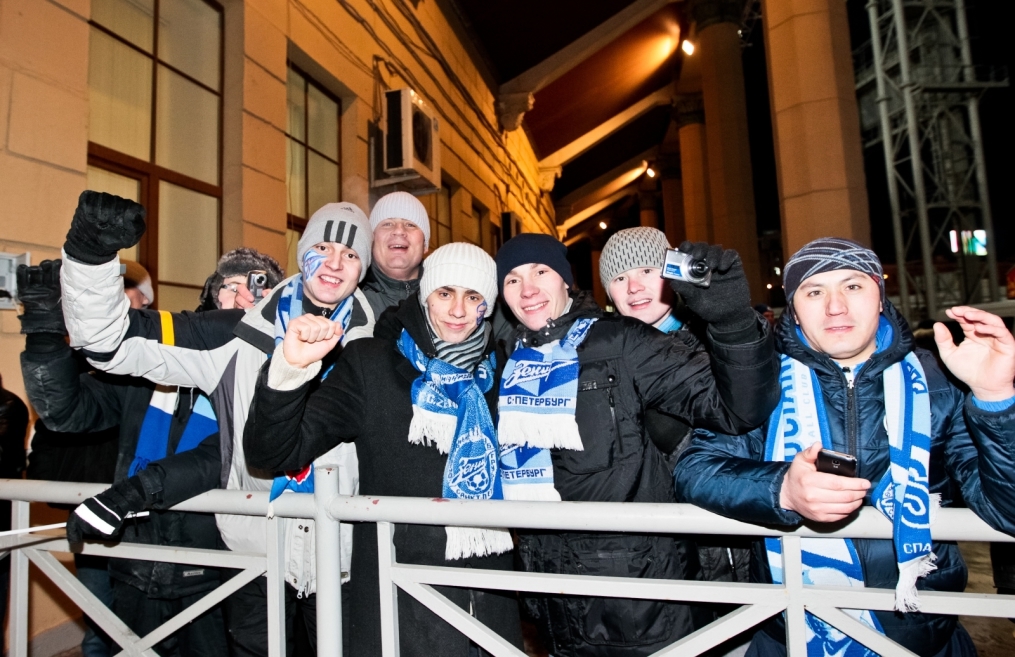 Лиги чемпионов УЕФА 2011/2012, Зенит—Бенфика