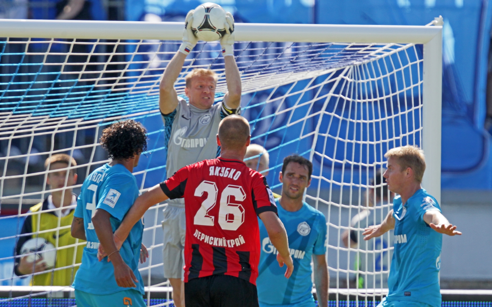 Матч 1-го тура СОГАЗ-Чемпионата России 2012/2013  «Зенит» — «Амкар»