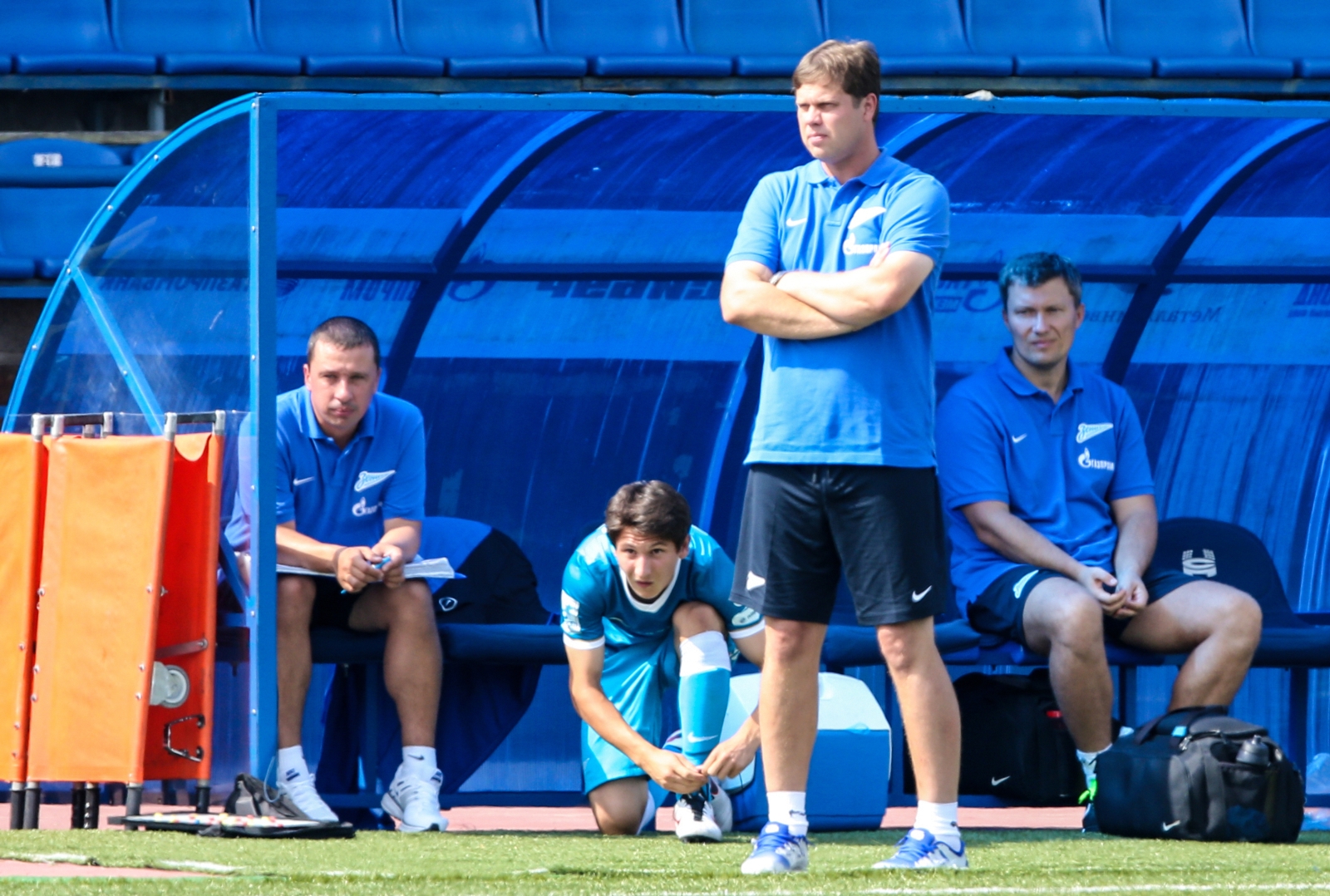 Матч  первенства России среди команд второго дивизиона,  «Зенит-2» — «Торпедо».