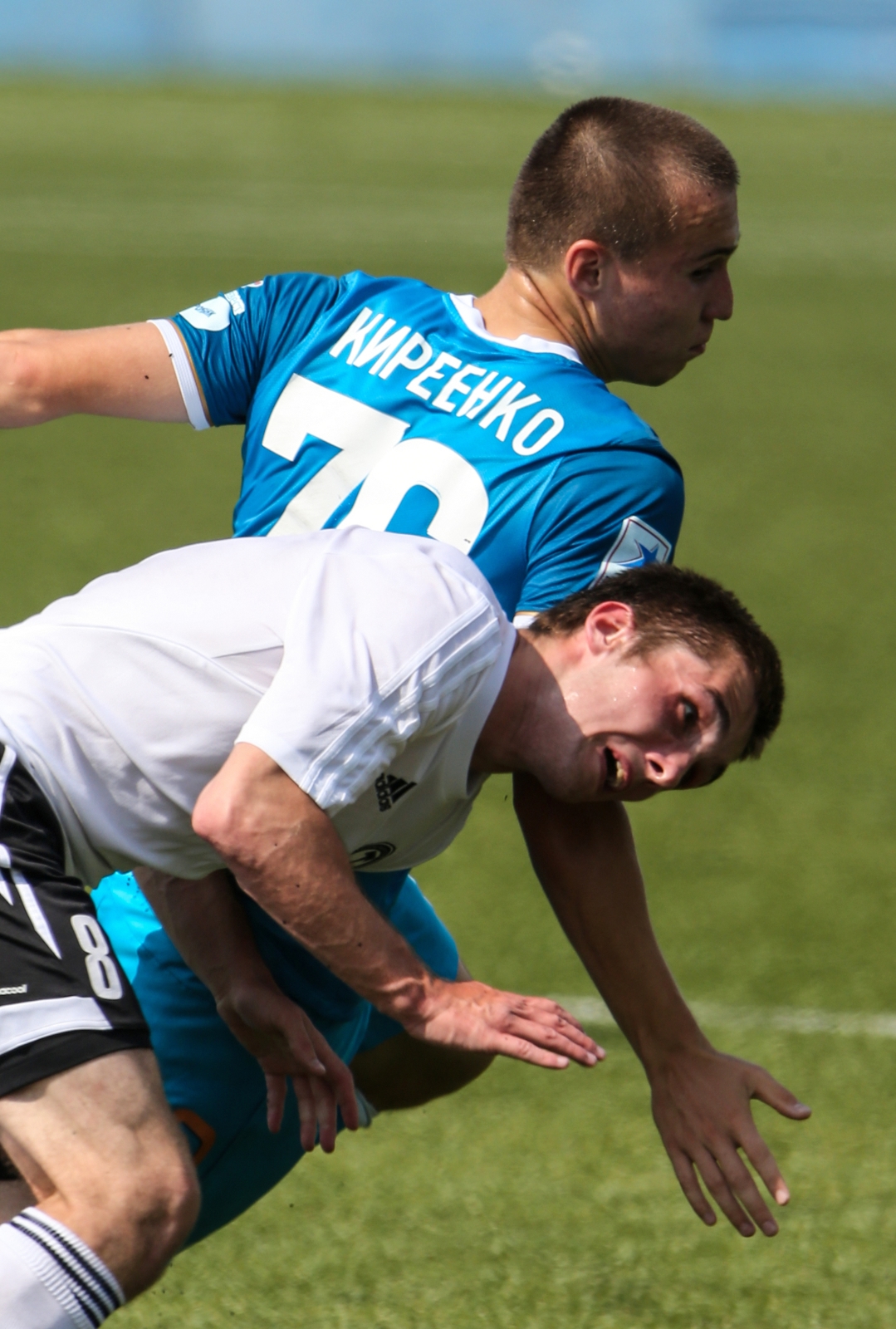 Матч  первенства России среди команд второго дивизиона,  «Зенит-2» — «Торпедо».