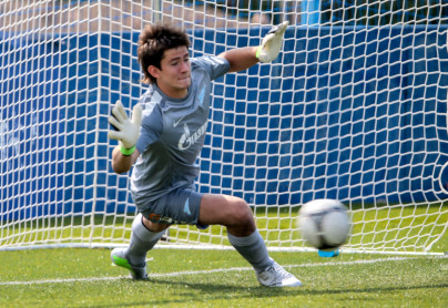 Матч  первенства России среди команд второго дивизиона,  «Зенит-2» — «Торпедо».