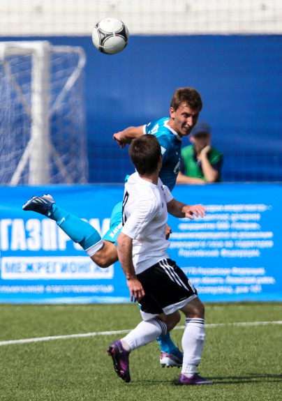 Матч  первенства России среди команд второго дивизиона,  «Зенит-2» — «Торпедо».