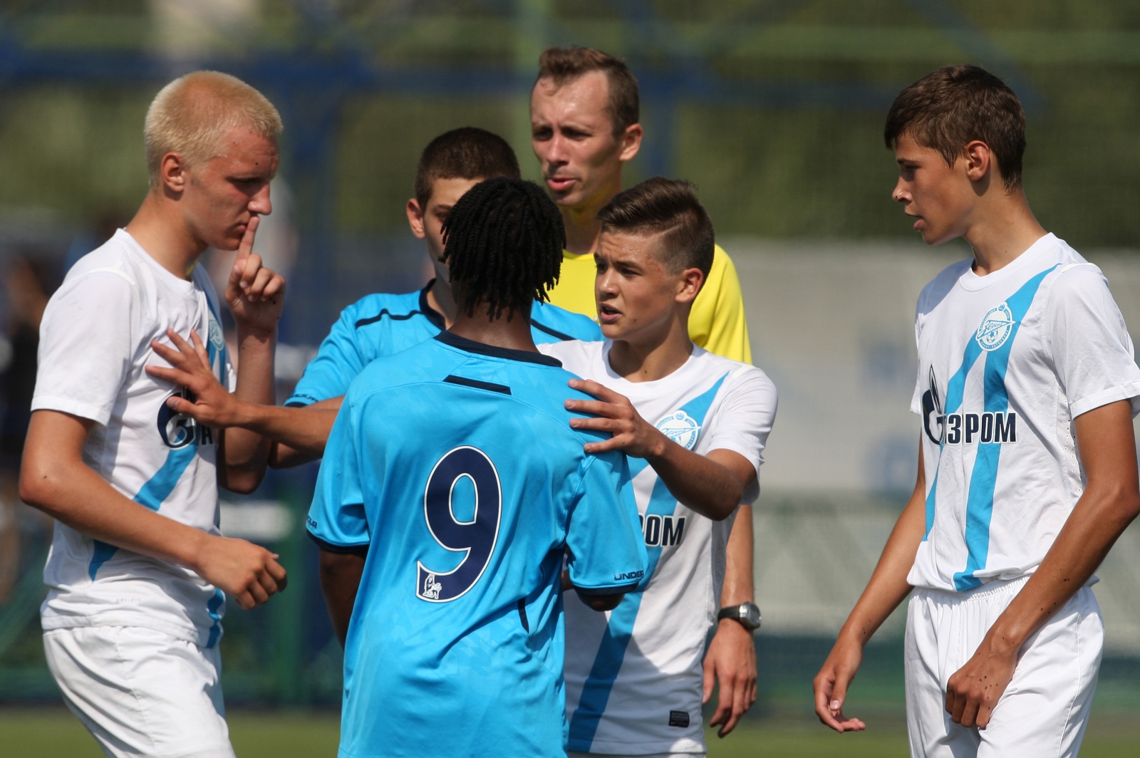 Турнир Морозова: первый день