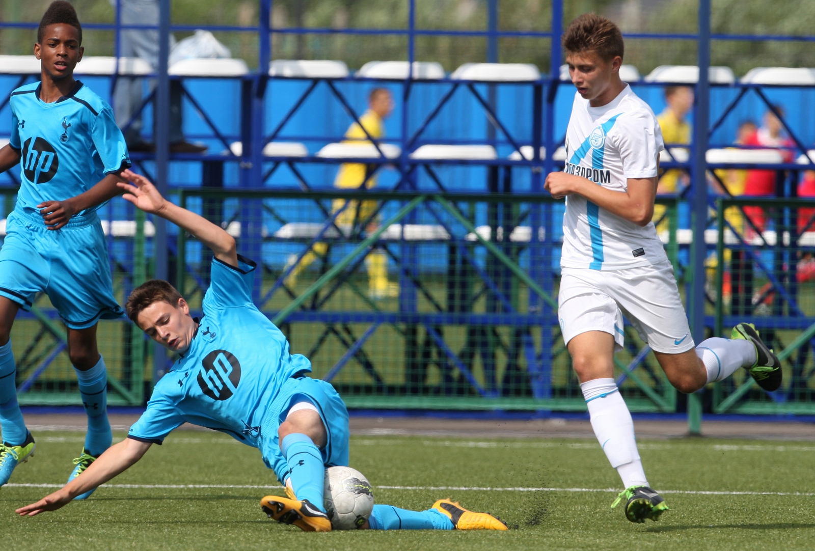 Турнир Морозова: первый день