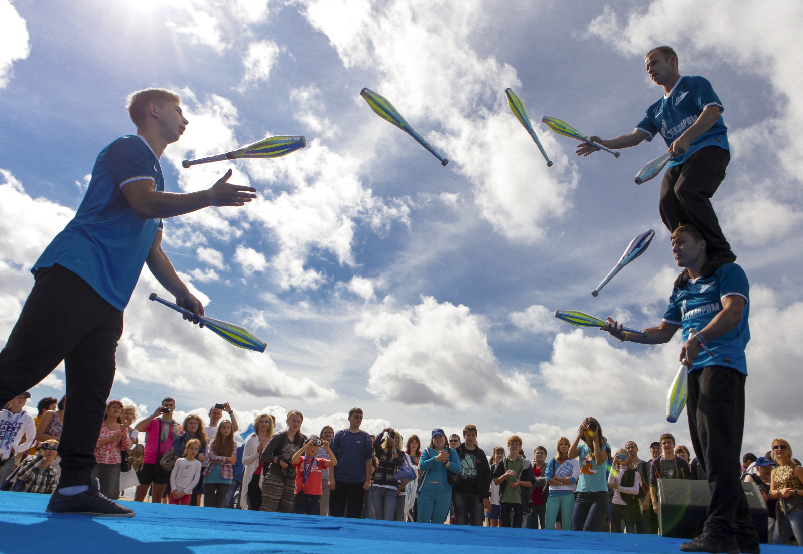 Фан-зона «Зенит» на пляже Петропавловской крепости