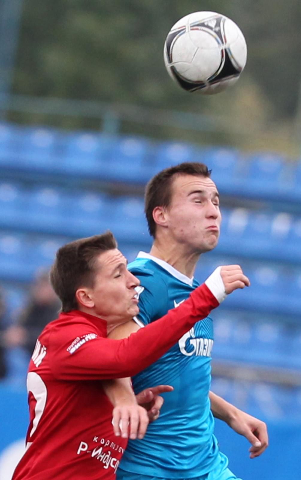 Первенство команд второго дивизиона, зона «Запад», «Зенит-2» — «Русь»