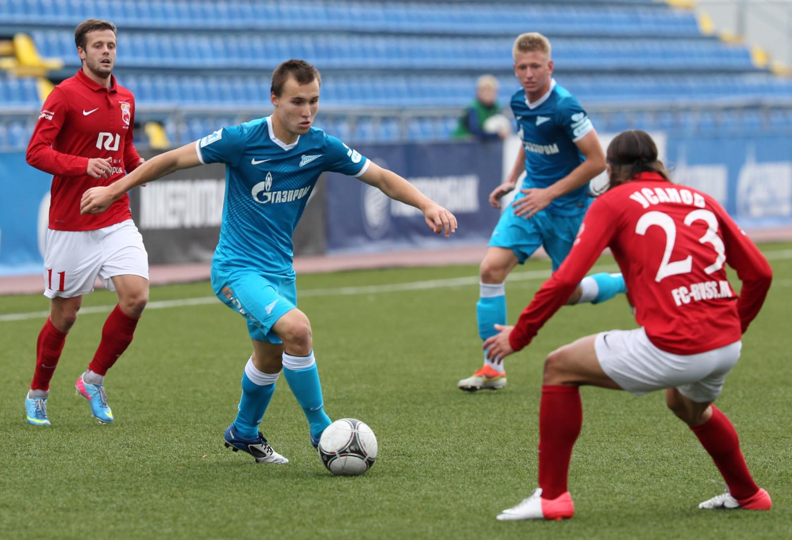 Первенство команд второго дивизиона, зона «Запад», «Зенит-2» — «Русь»