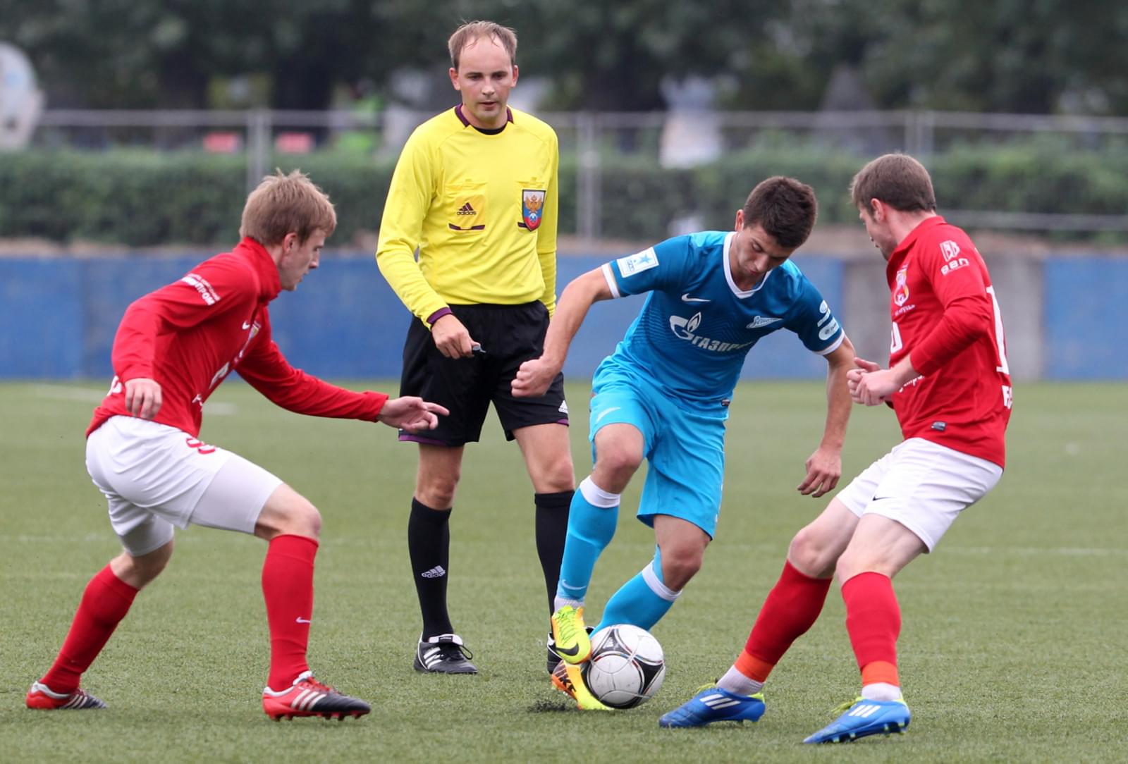 Первенство команд второго дивизиона, зона «Запад», «Зенит-2» — «Русь»