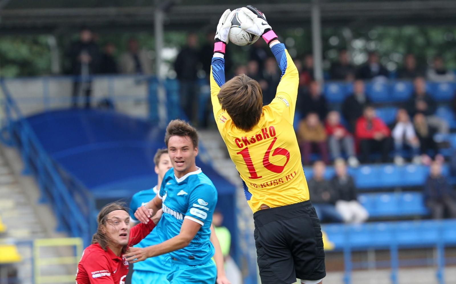Первенство команд второго дивизиона, зона «Запад», «Зенит-2» — «Русь»