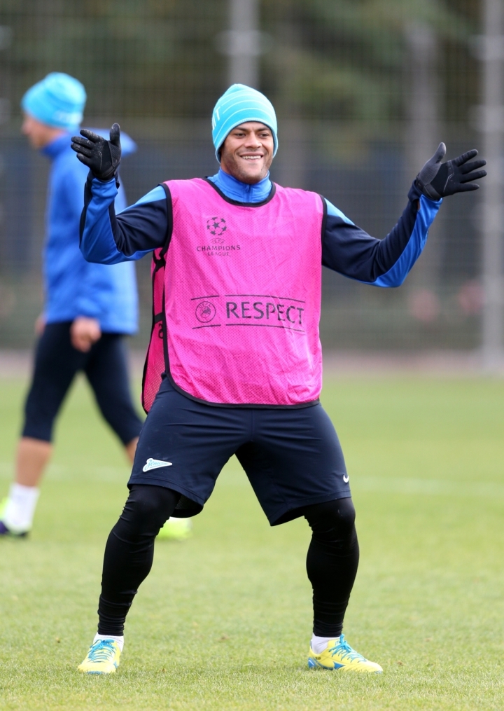 Тренировка  «Зенита» перед  матчем Лиги чемпионов УЕФА 2013/2014, «Зенит» — «Аустрия»