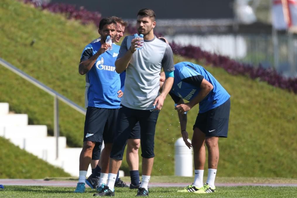 Зимние сборы в Дохе, утренняя тренировка