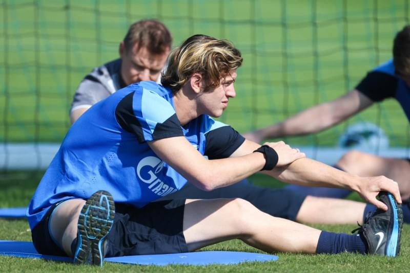 Зимние сборы в Дохе, утренняя тренировка